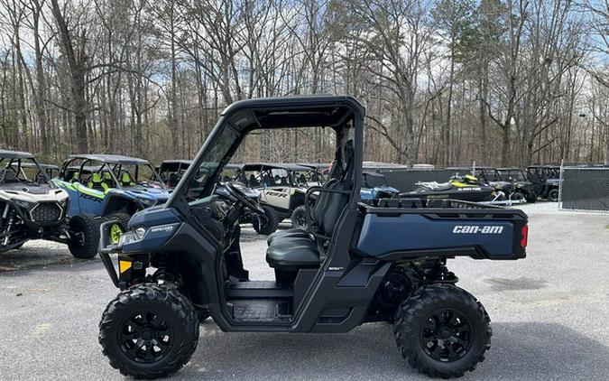 2025 Can-Am Defender XT HD10