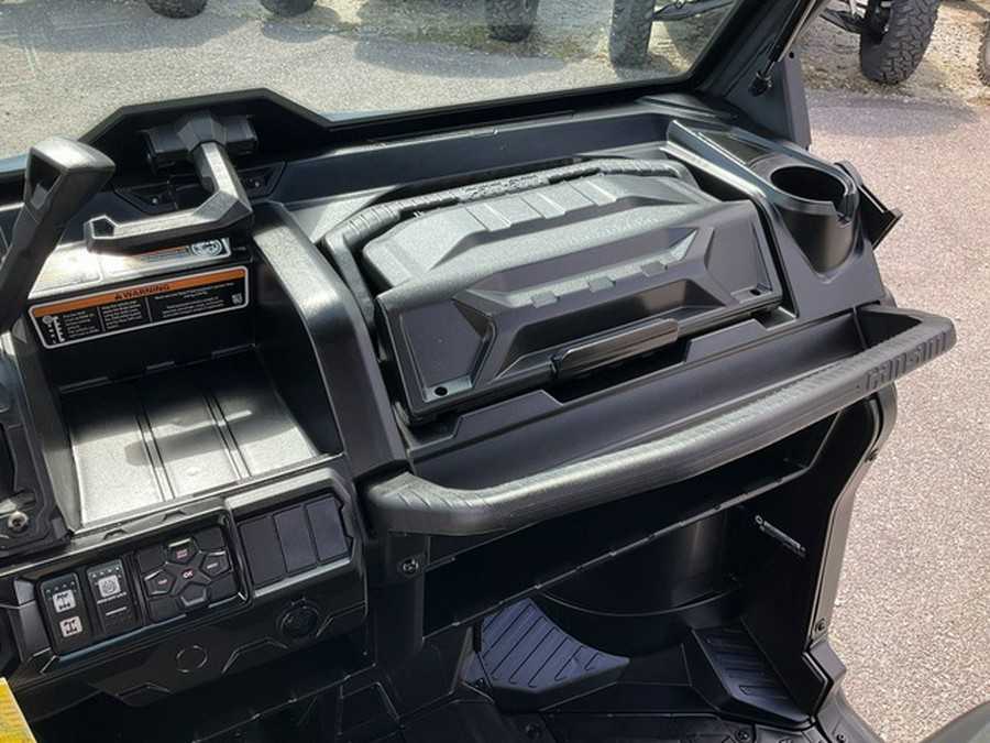 2025 Can-Am Defender XT HD10