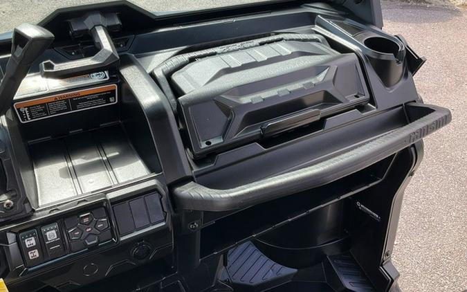 2025 Can-Am Defender XT HD10