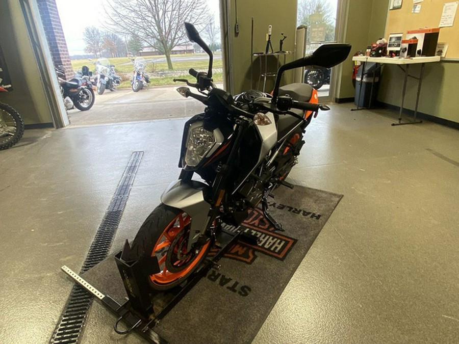 2023 KTM Duke 200