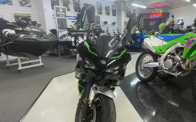 2024 Kawasaki Ninja® 7 Hybrid ABS