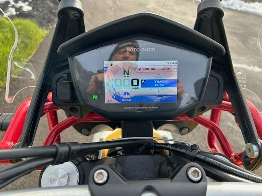 2020 Moto Guzzi V85 TT Adventure