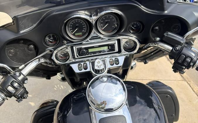2013 Harley-Davidson Ultra Classic FLHTCU