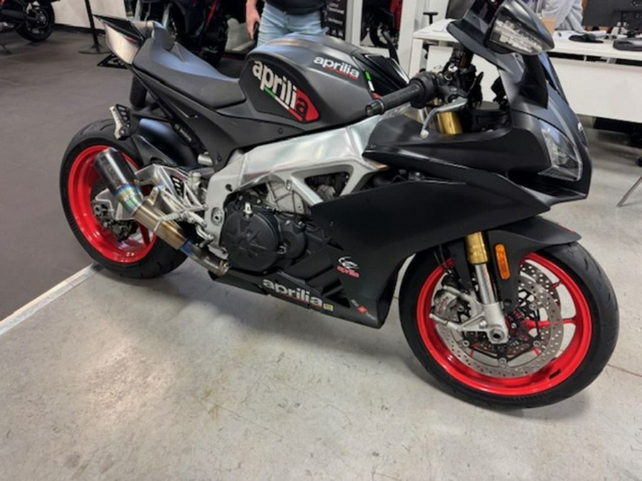2019 Aprilia RSV4 RR