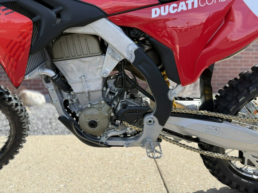 2026 Ducati Desmo450 MX RED