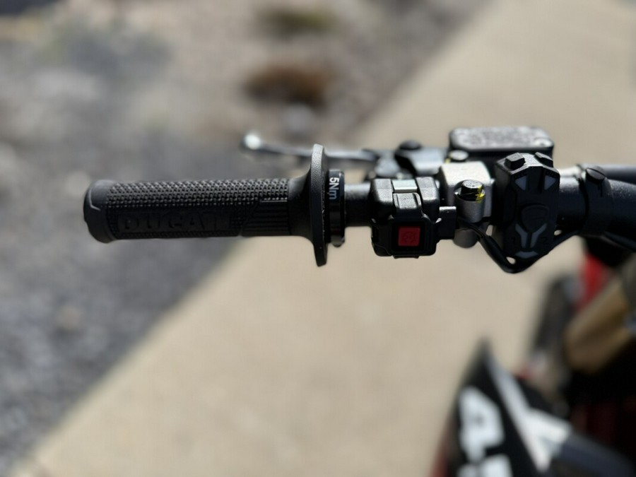 2026 Ducati Desmo450 MX RED