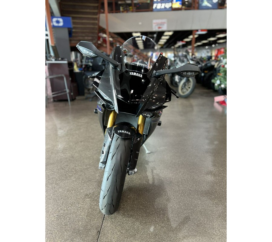 2024 Yamaha YZF-R1M