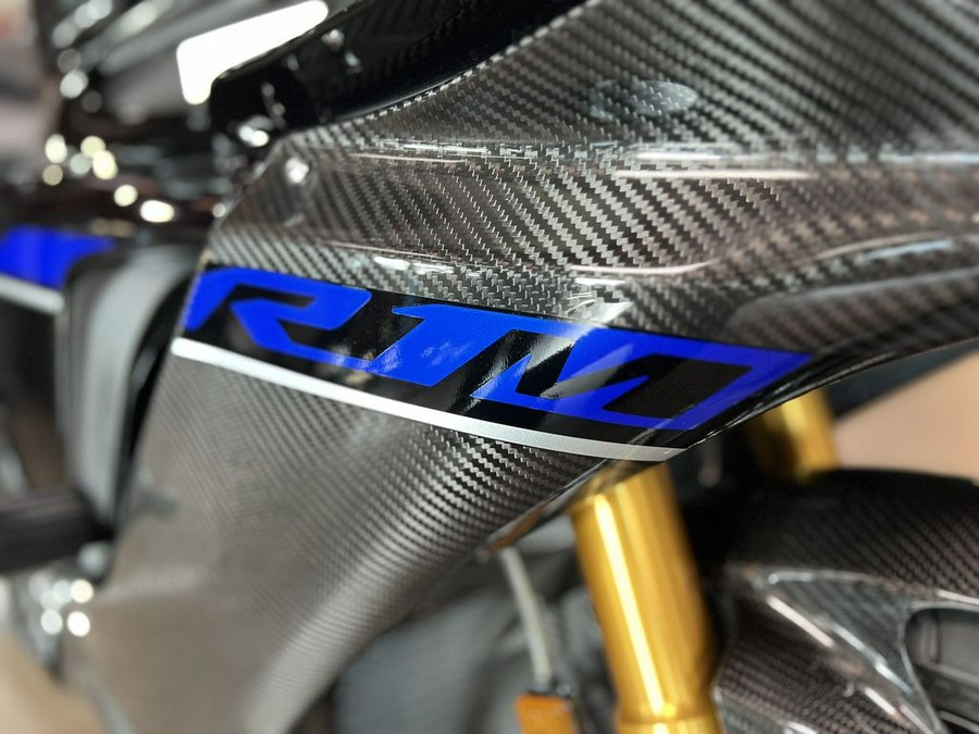 2024 Yamaha YZF-R1M