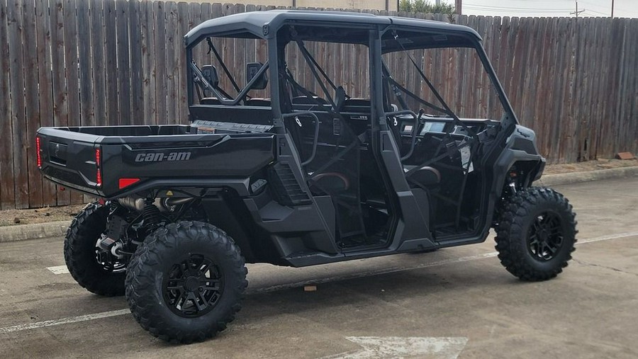 2026 Can-Am® Defender MAX LONE STAR HD11