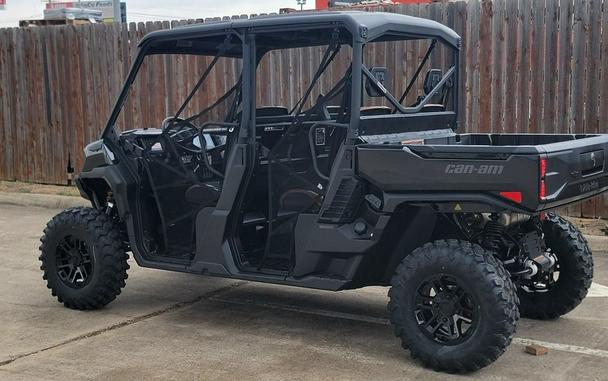 2026 Can-Am® Defender MAX LONE STAR HD11