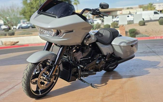 2025 Harley-Davidson® FLTRX - Road Glide®