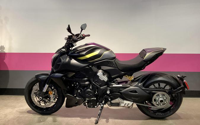 2026 Ducati Diavel V4