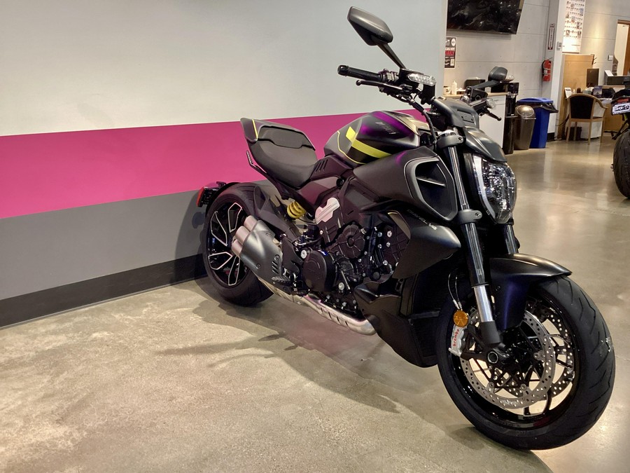 2026 Ducati Diavel V4