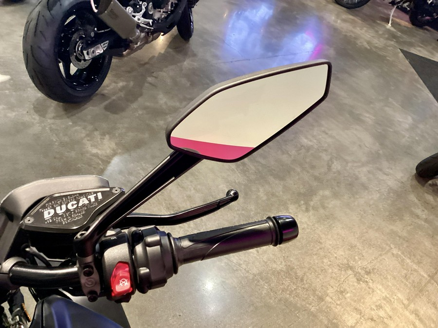 2026 Ducati Diavel V4