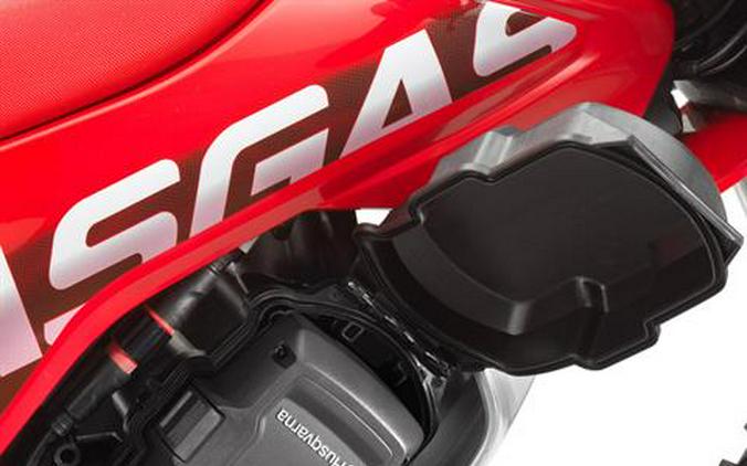 2027 GASGAS MC-E 2