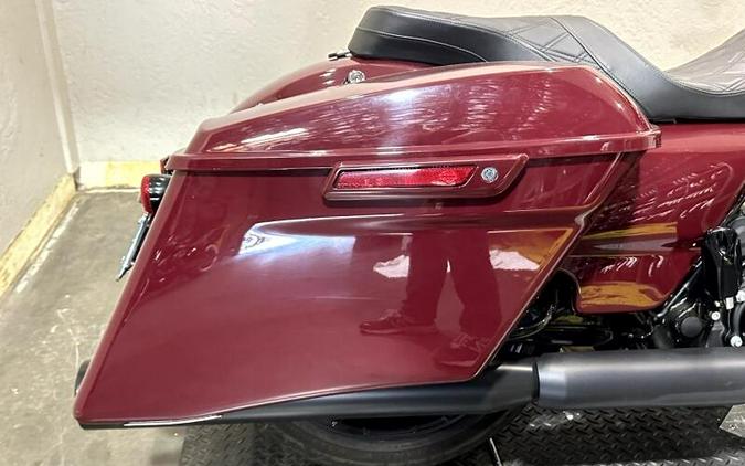 2020 Harley-Davidson® Road King® Special BILIARD BURGNDY