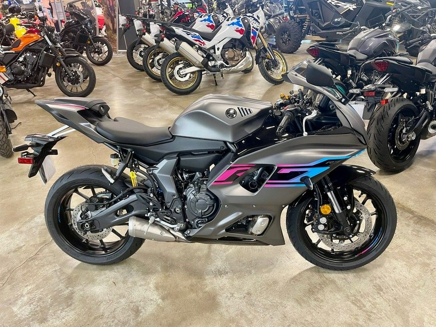 2024 Yamaha YZF-R7