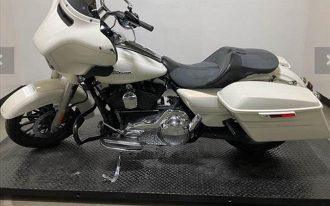 2015 Harley-Davidson Street Glide® Special