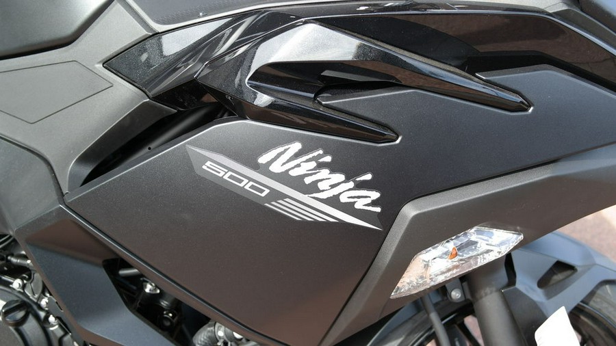 2026 Kawasaki Ninja® 500 Metallic Flat Spark Black