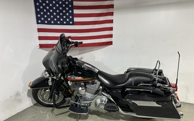 2004 Harley-Davidson Electra Glide® Standard Vivid Black