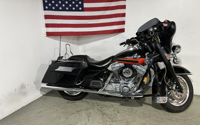 2004 Harley-Davidson Electra Glide® Standard Vivid Black