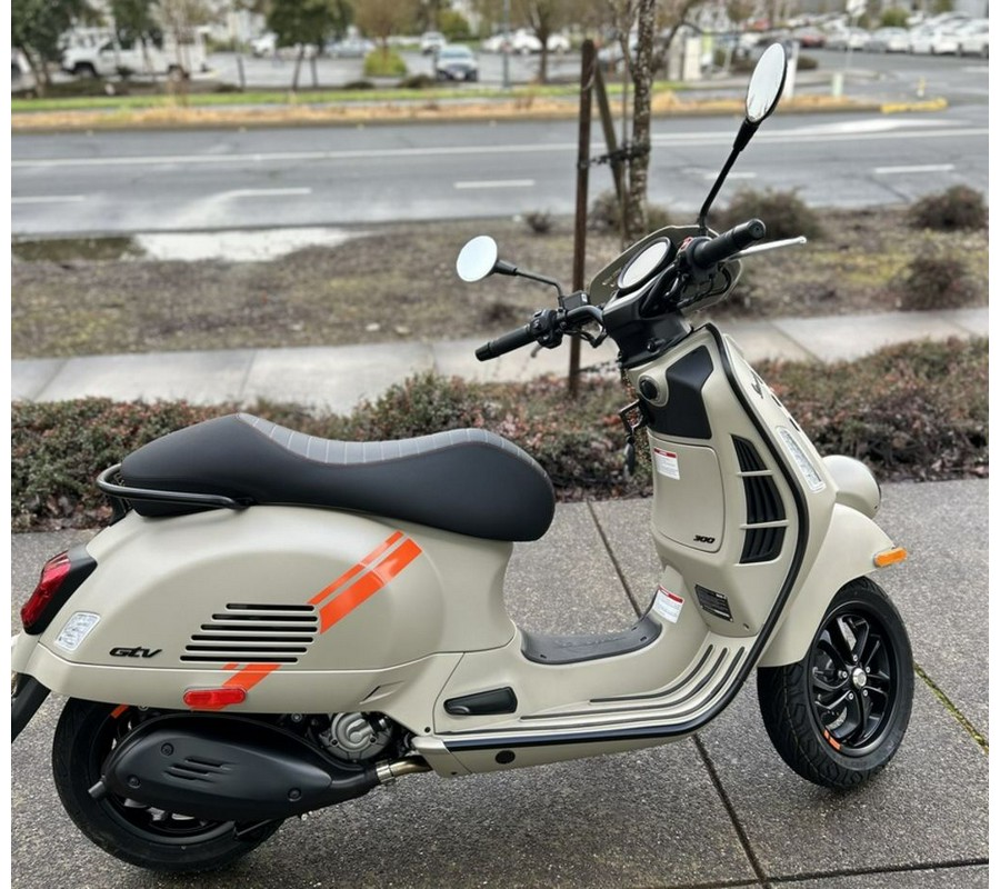 2024 Vespa GTV 300