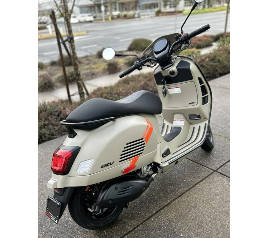 2024 Vespa GTV 300