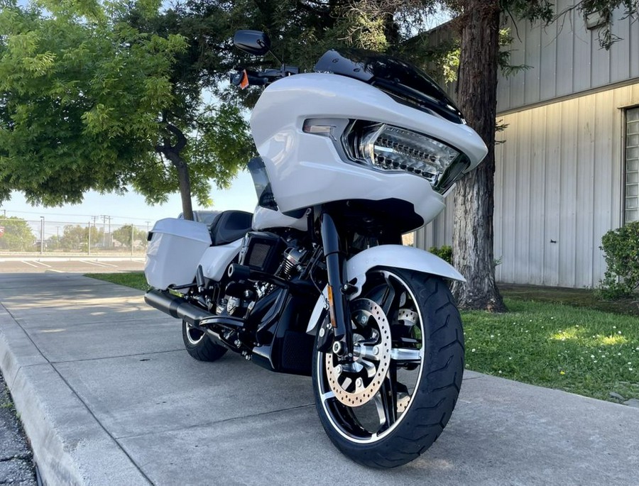 2024 Harley-Davidson® FLTRX - Road Glide®