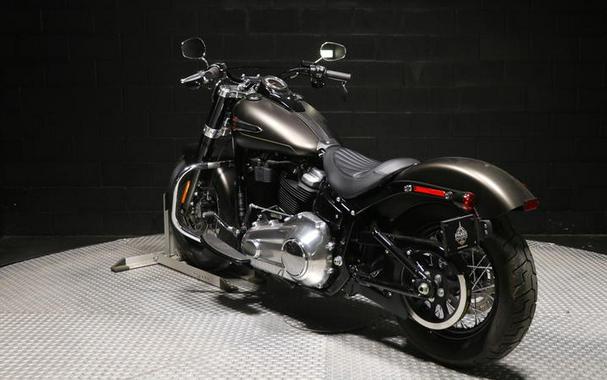 2021 Harley-Davidson® FLSL - Softail Slim®