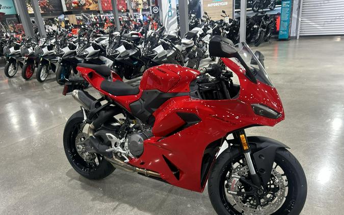 2026 Ducati PANIGALE V2 896