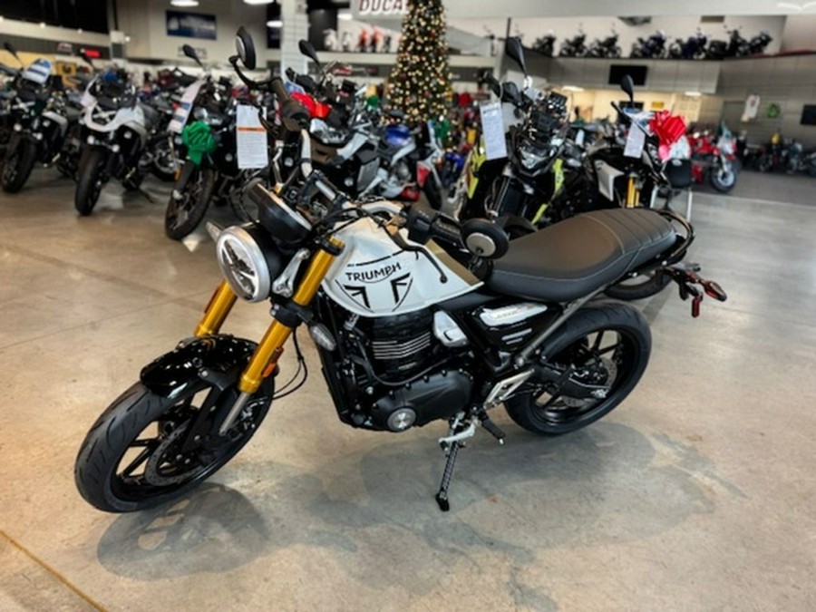 2026 Triumph Speed 400 Phantom BlackStorm Grey