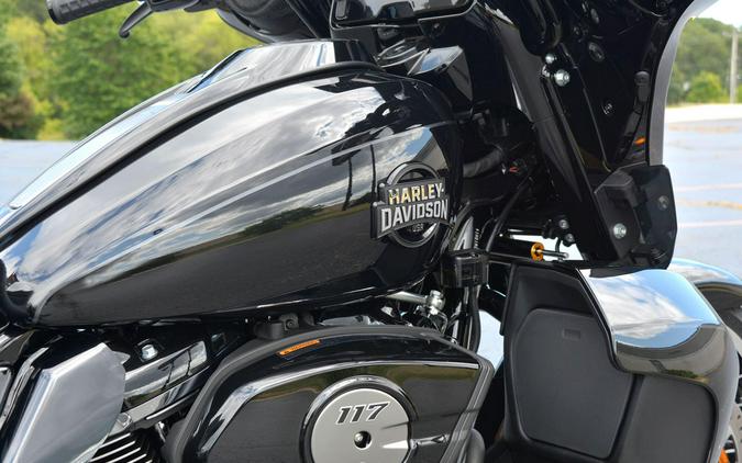 2026 Harley-Davidson® Street Glide 3 Limited Vivid Black Black Trim