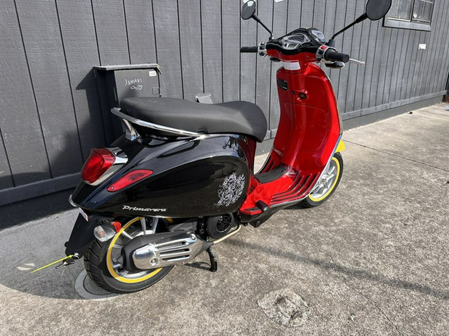 2023 Vespa Primavera 150 Disney Mickey Mouse Edition