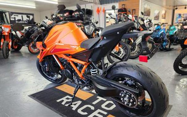 2024 KTM 1390 Super Duke R EVO