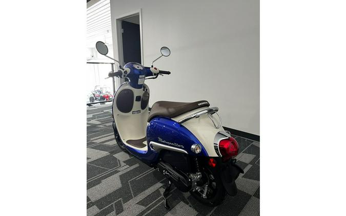 2023 Honda Metropolitan Base