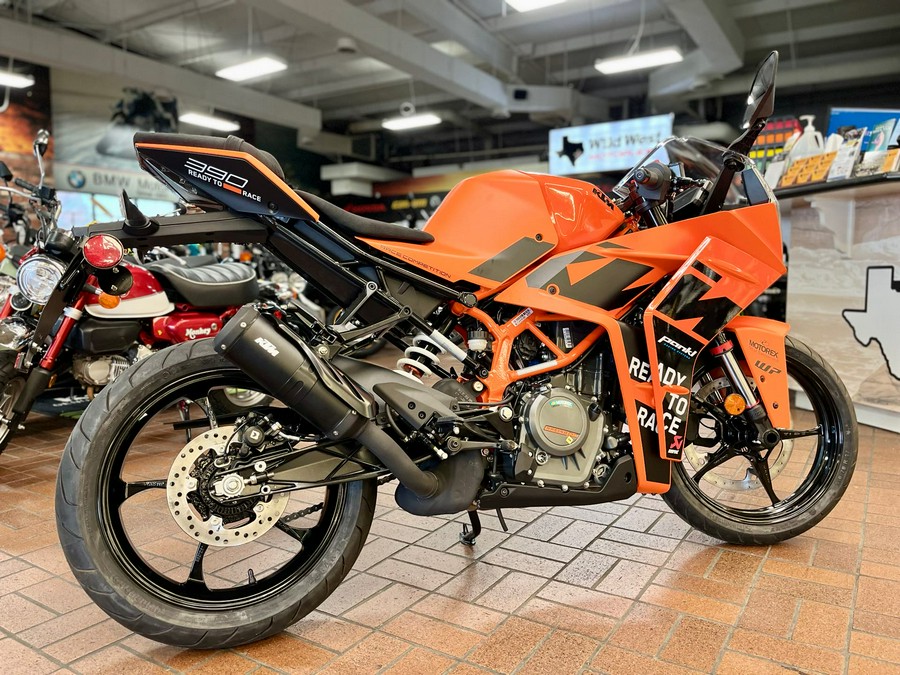 2023 KTM RC 390