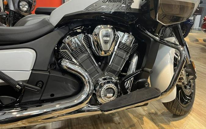 2024 Indian Motorcycle® Challenger® Limited with PowerBand Audio Package Ghost White Metallic