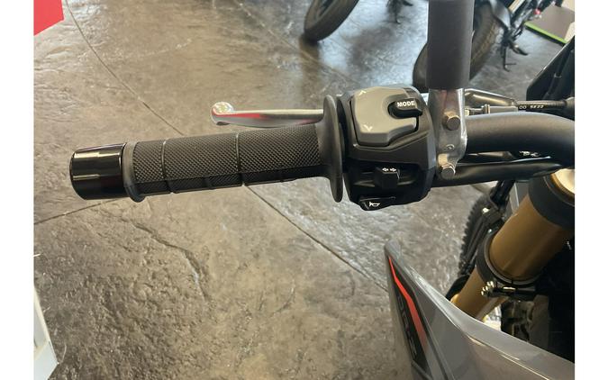 2025 Suzuki DR-Z 4S Base