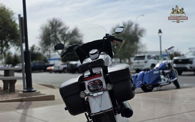 2025 Harley-Davidson® FLHC - Heritage Classic