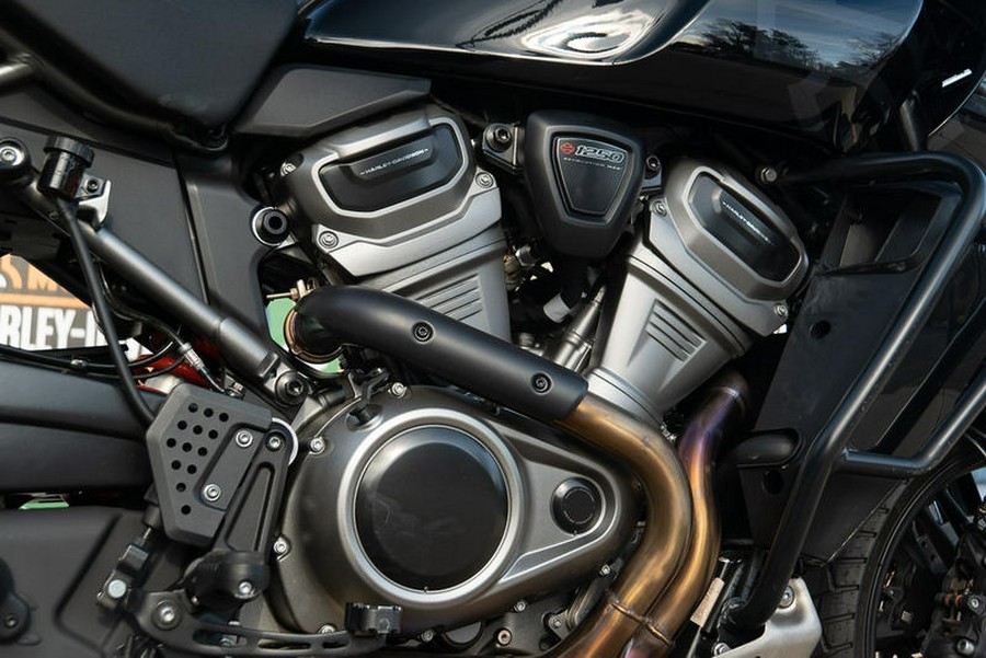 2022 Harley-Davidson® RA1250S - Pan America™ 1250 Special