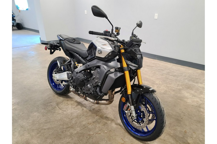 2025 Yamaha MT 09 SP