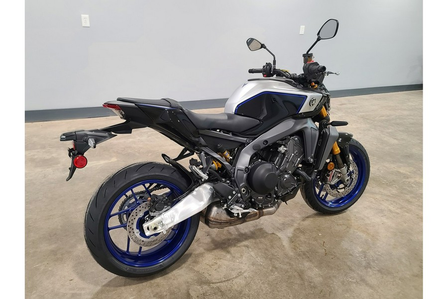 2025 Yamaha MT 09 SP