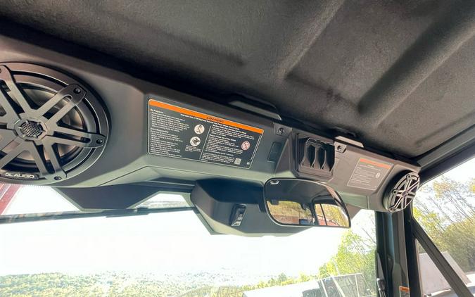 2026 Can-Am® Defender Limited HD11