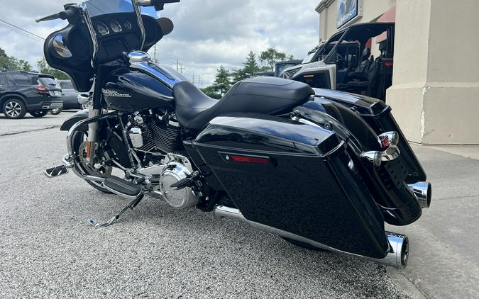 2017 Harley-Davidson Street Glide®