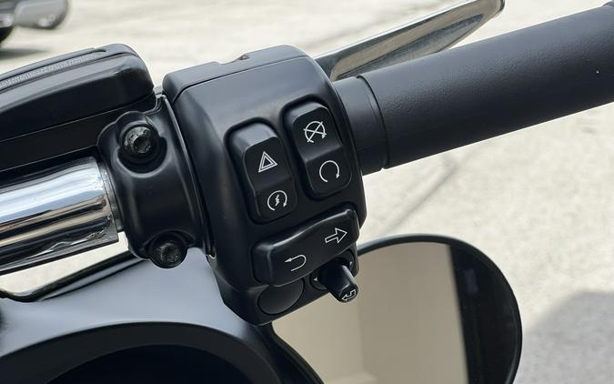 2017 Harley-Davidson Street Glide®