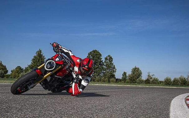 2026 Monster+ SP - Ducati