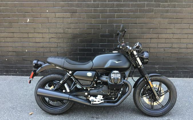 2024 Moto Guzzi V7 Stone
