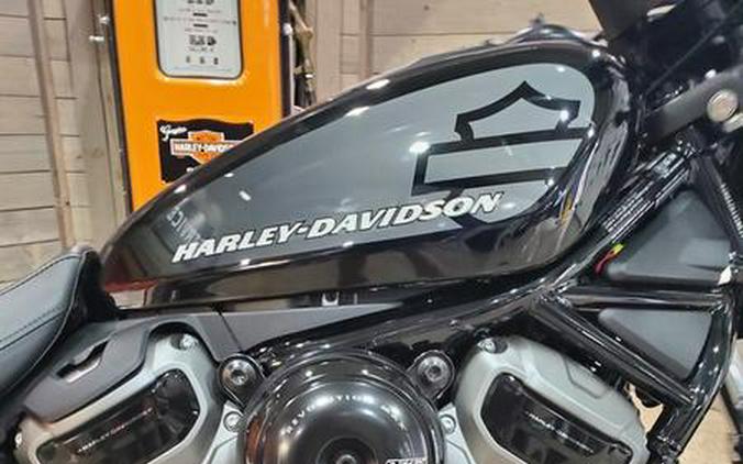 2022 Harley-Davidson® RH975 - Nightster™