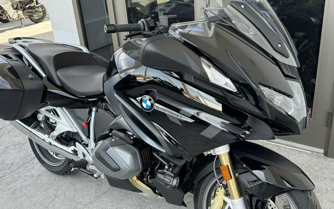 2024 BMW R 1250 RT Triple Black