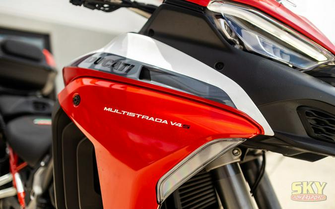 2022 Ducati Multistrada V4 Sport Livery and Alloy Wheels